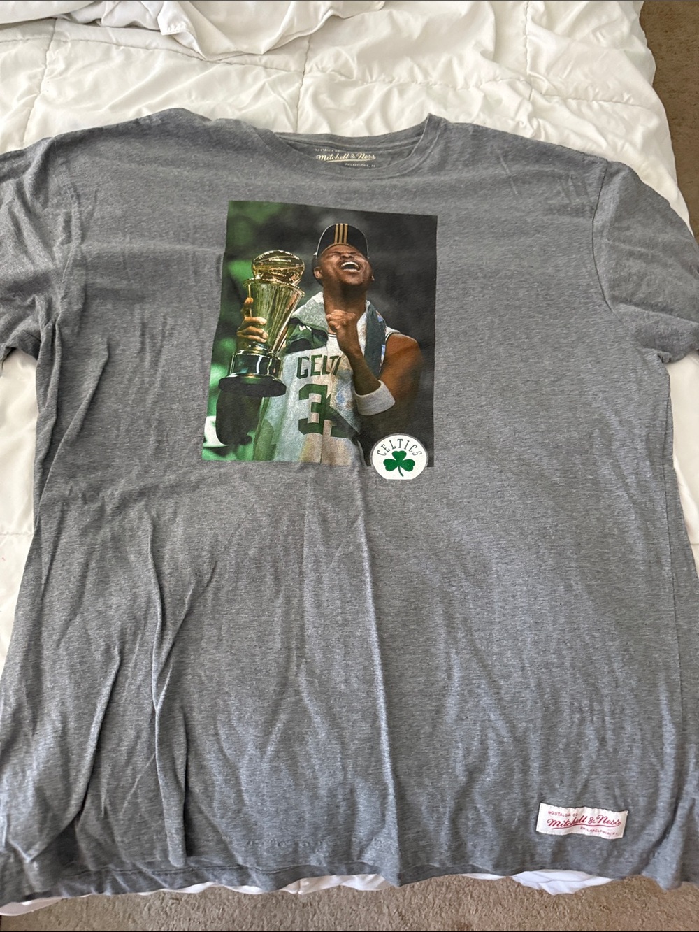 Mitchell & Ness Gray Boston Celtics Tee with Trophy Graphic